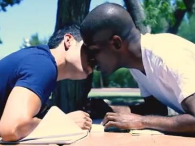 Rapper Murs Kisses Another Man to Call Out Hip Hop Homophobes
