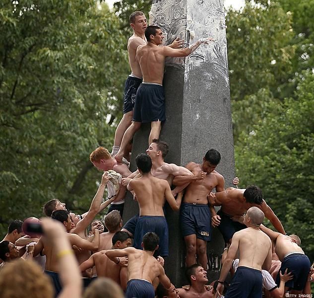 Herndon Climb 04 x633 | ADVOCATE.COM