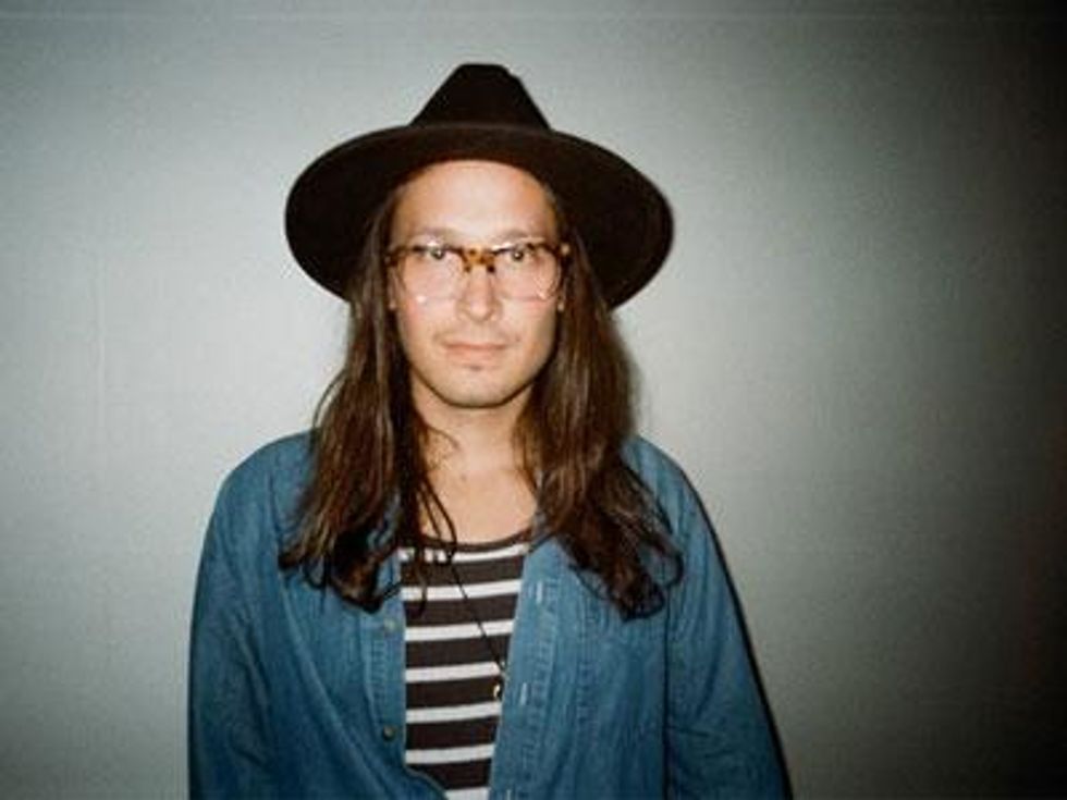 001_adam-moco-x400_0