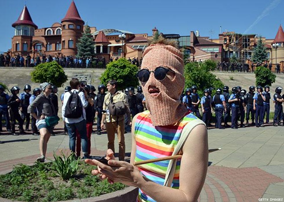 002-gettyimages-476072252