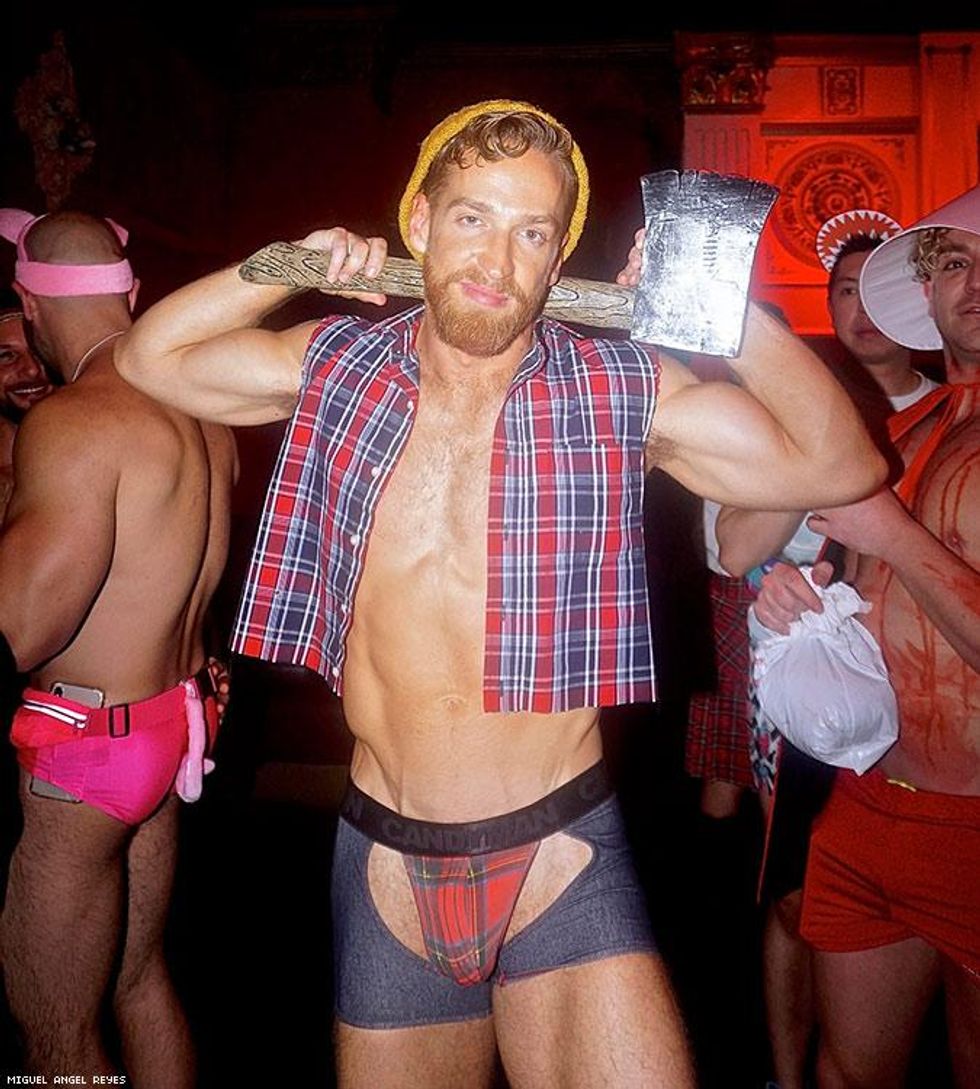 002-halloweenie-2018-miguel-angel-reyes