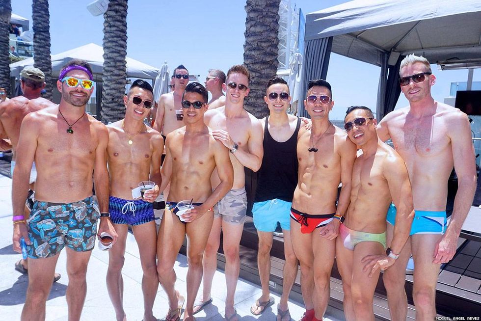 005-flaunt-pride-pool-miguel-angel-reyes-2018