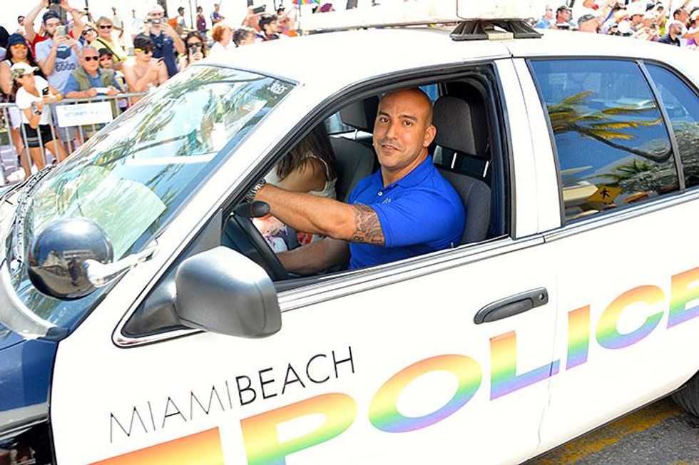 005-parade-and-festival-by-juan-saco-mironoff-miami-gay-blog