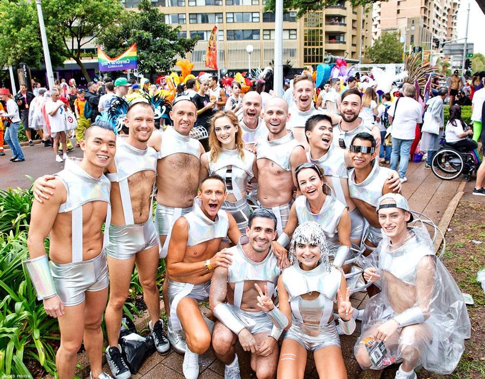 006-sydney-gay-lesbian-mardi-gras