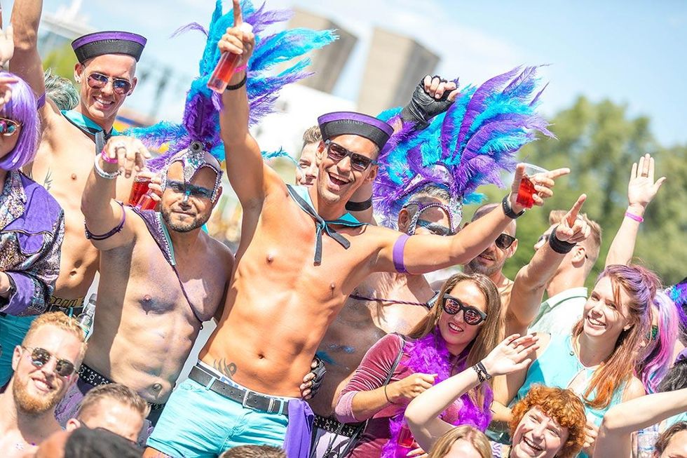 006-w-amsterdam-canal-pride-2017