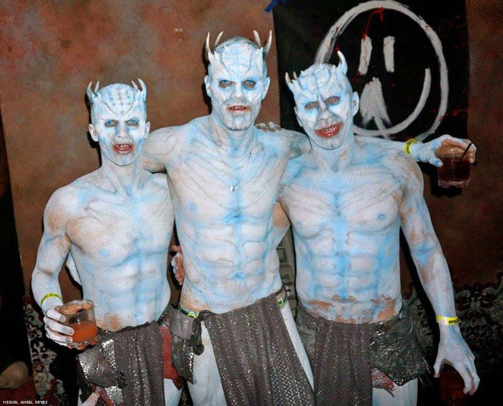 007-halloweenie-miguel-angel-reyes-2017