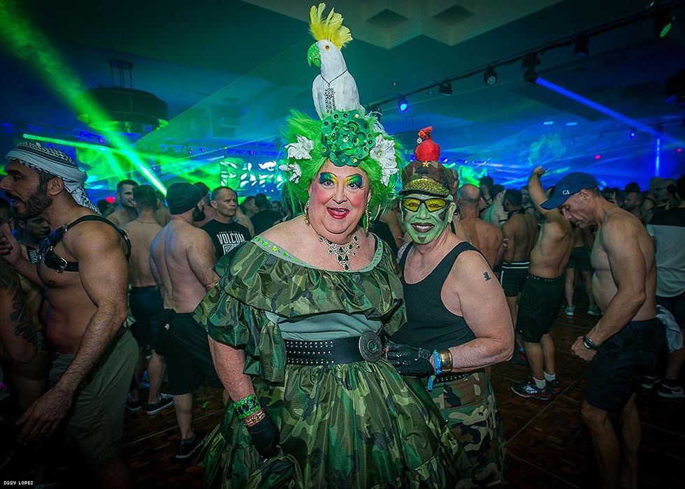 009wp2017_friday-papa_lopez_001-iggy-lopez