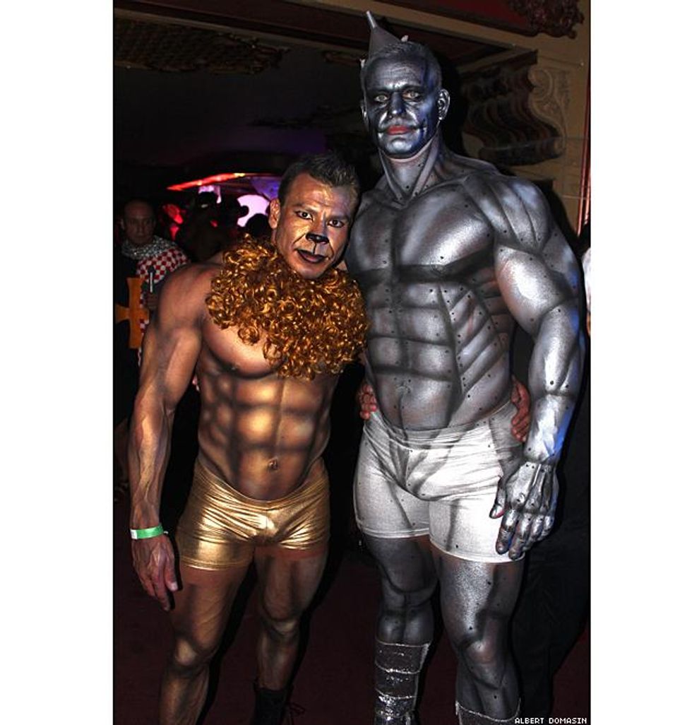 01_halloween-muscle_0