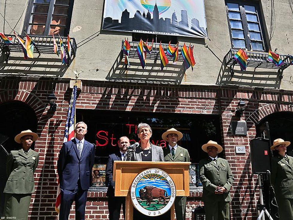 01_interior-secretary-sally-jewellx750