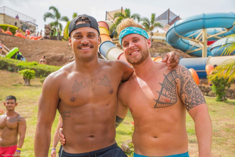 011-splash-honolulu-kelli-july-2018