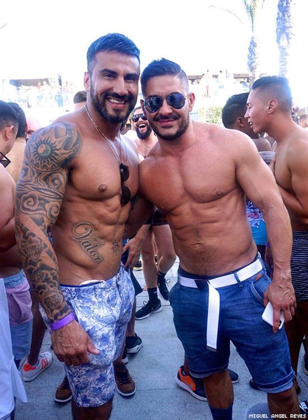 012-flaunt-pride-pool-miguel-angel-reyes-2018