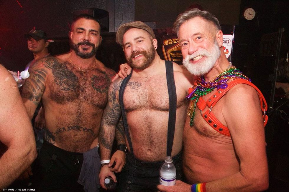 013-nye-cuff-matt-baume-2017