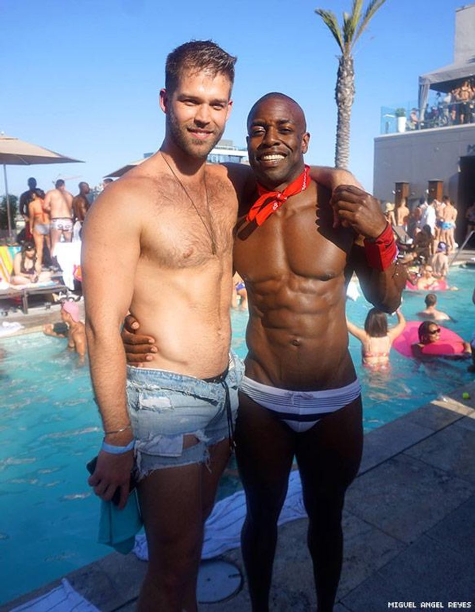 016-flaunt-pride-pool-miguel-angel-reyes-2018