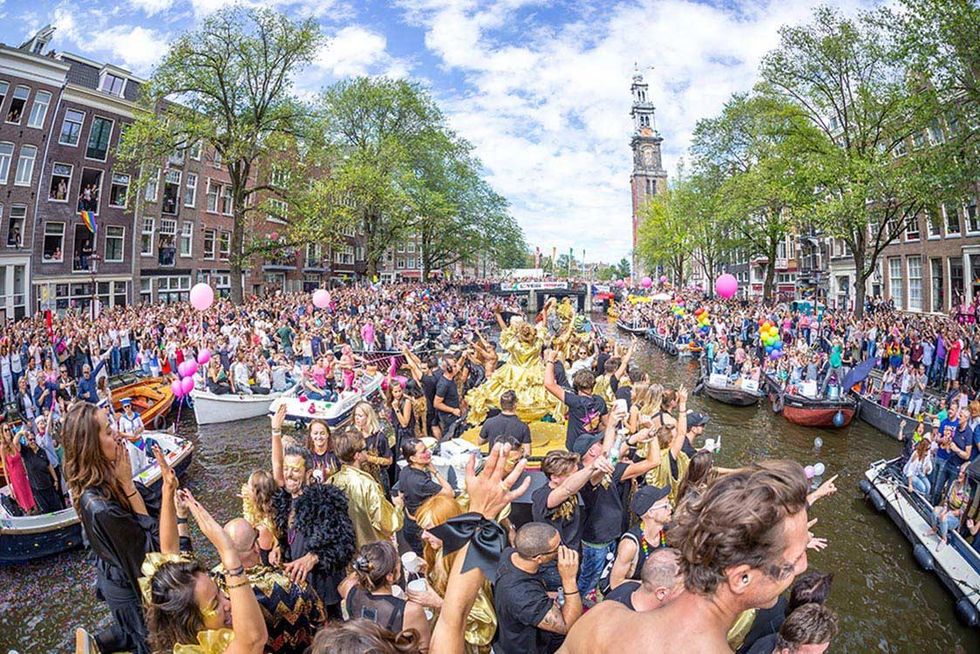 017-w-amsterdam-canal-pride-2017
