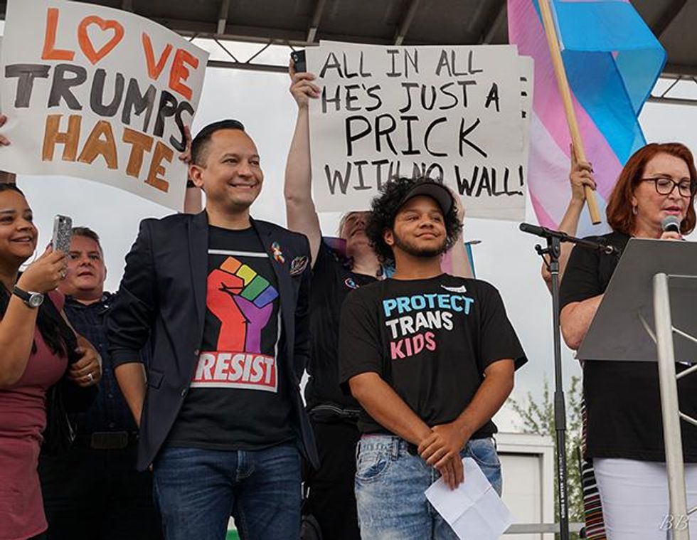 02-defeat-trump-brittany_bhulai