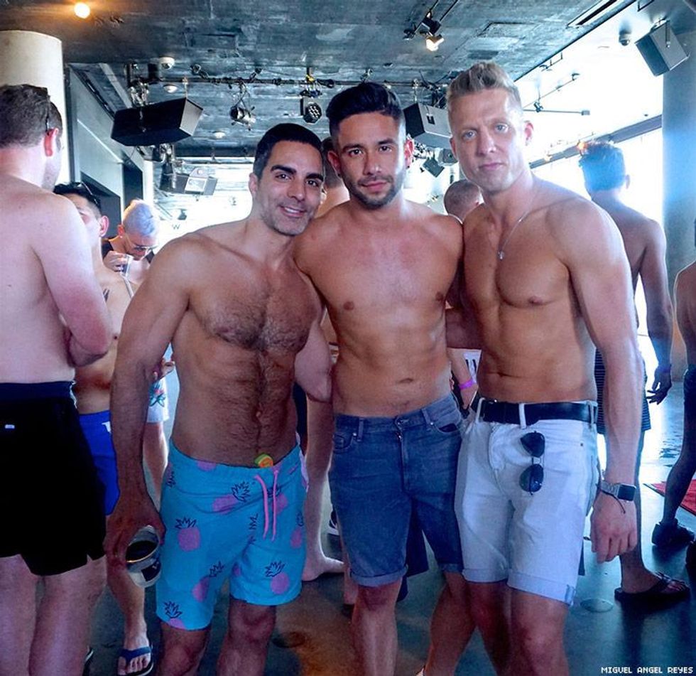 020-flaunt-pride-pool-miguel-angel-reyes-2018