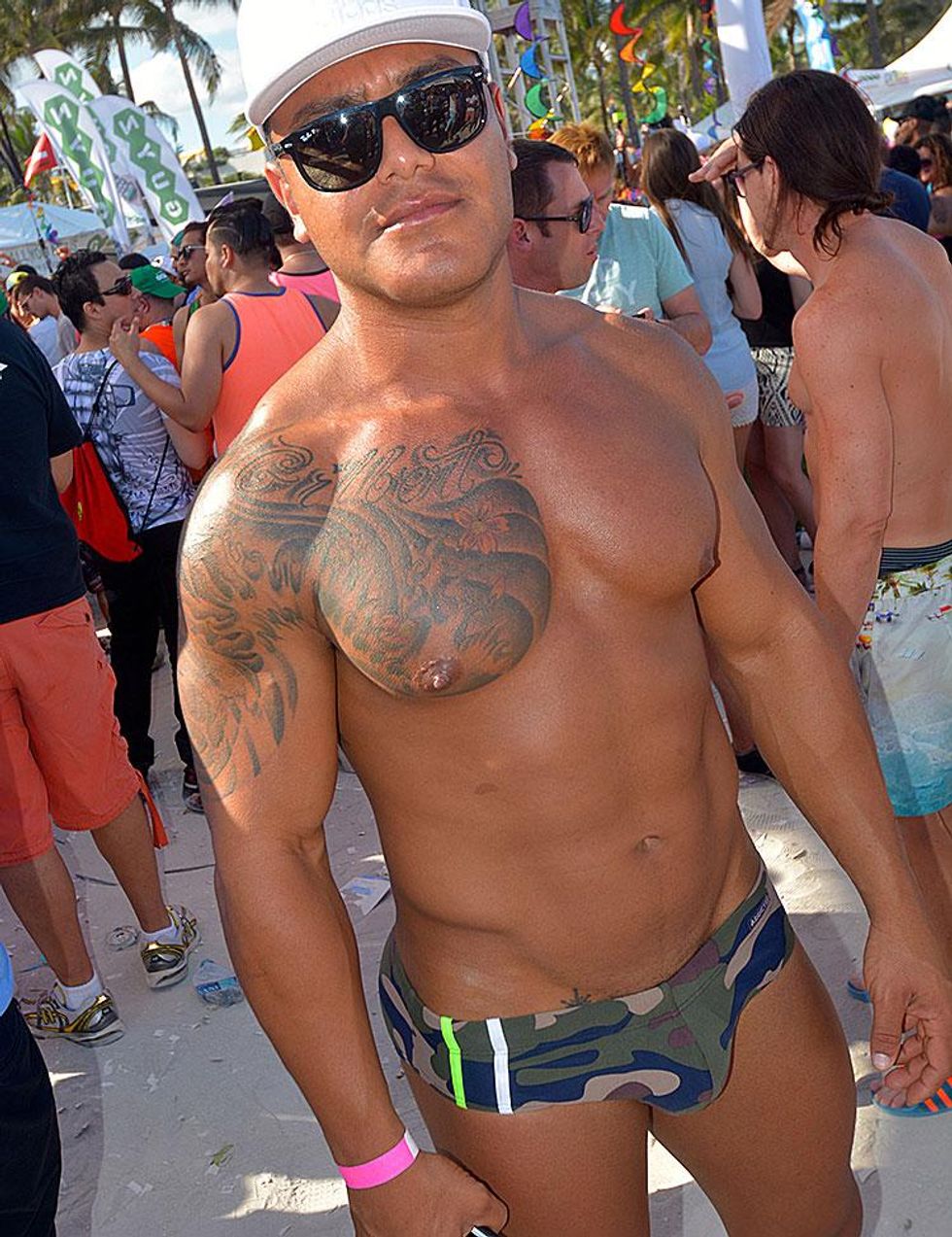 022-parade-and-festival-by-juan-saco-mironoff-miami-gay-blog