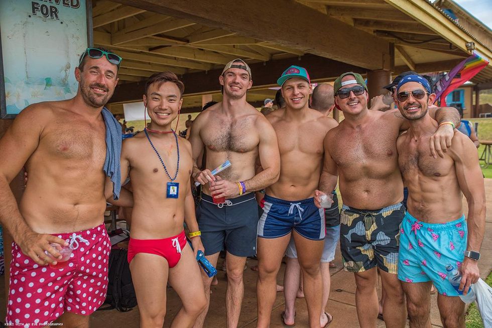 022-splash-honolulu-kelli-july-2018