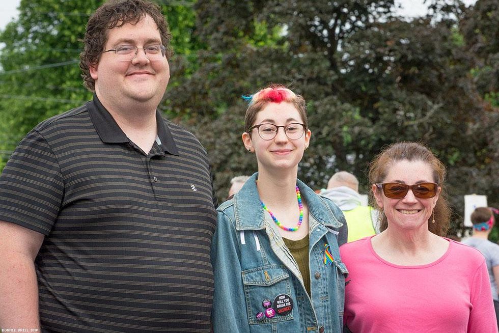 028-hudson_valley-pride-june-2018