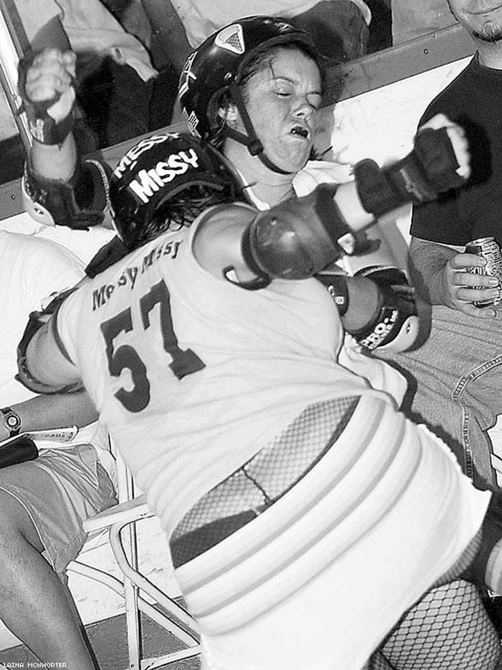 03-laina-mcwhorter-roller-derby