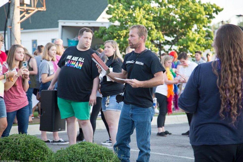 030-central-ala-pride-cubster