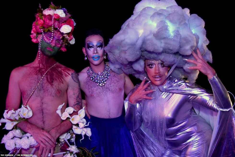 031-dc-pride-glitter-tmd-2018