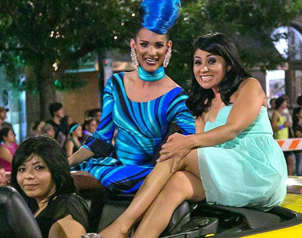 034pride-parade-2015-10