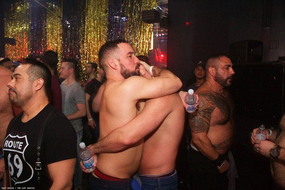 036-nye-cuff-matt-baume-2017