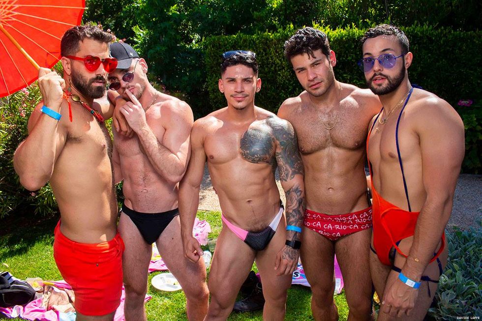 04-daddy-issues-pool-davide-laffe-2019