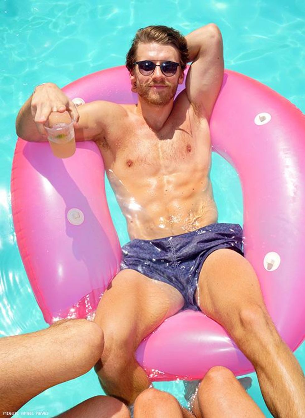 04-labor-day-pool-miguel-angel-reyes-2019