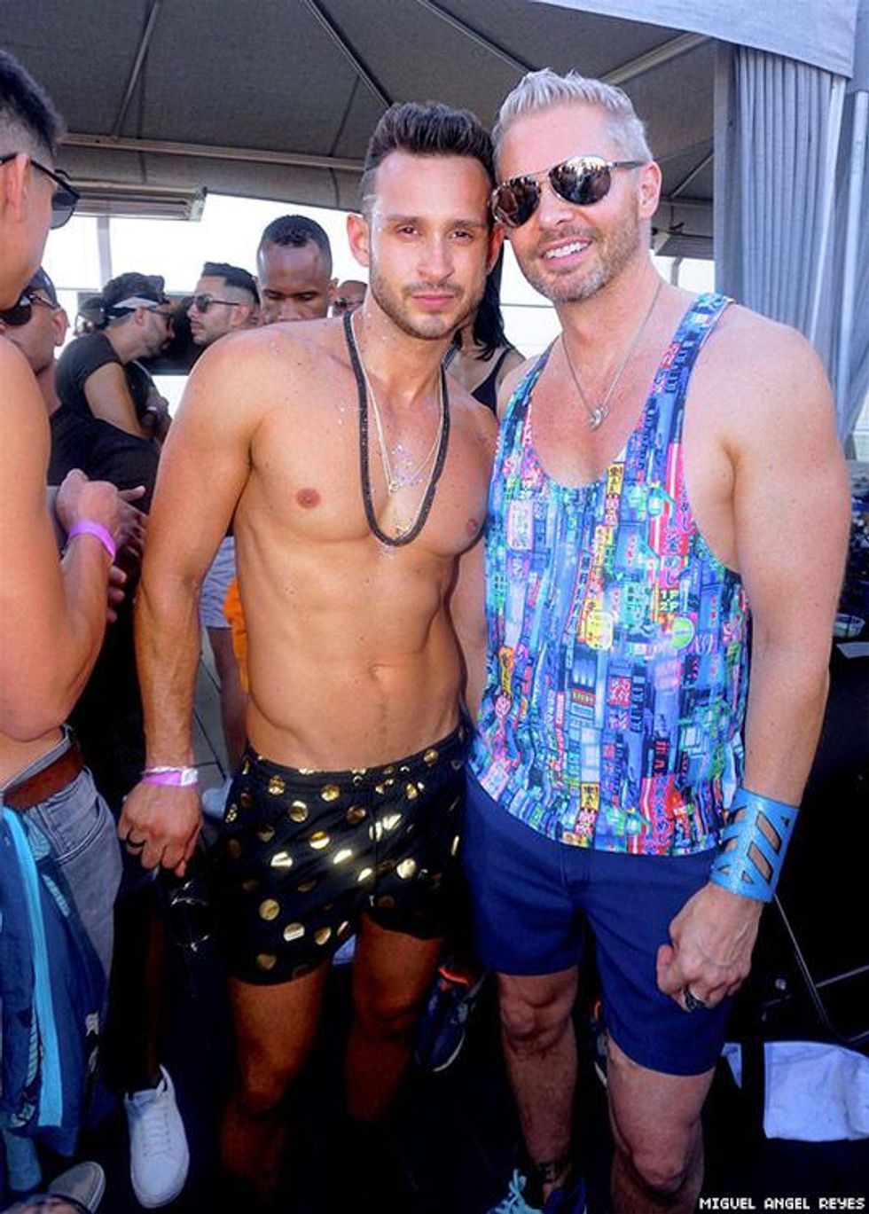 041-flaunt-pride-pool-miguel-angel-reyes-2018