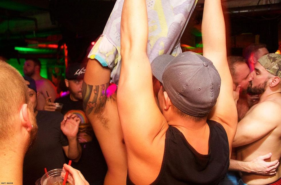 046-grizzly-matt-baume-2017