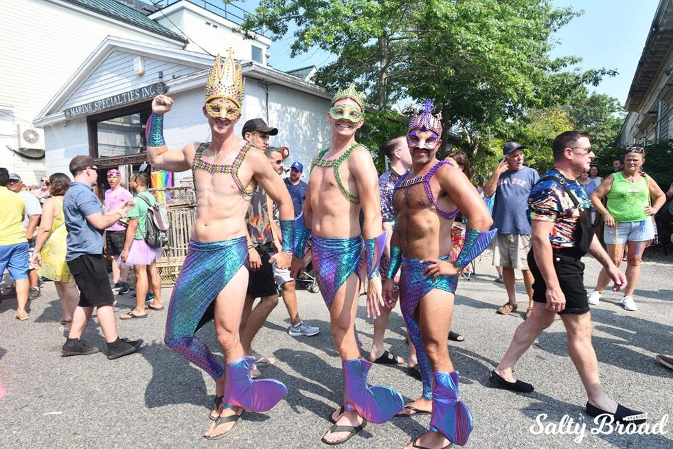 05-carnival_parade_saltybroadstudios-12