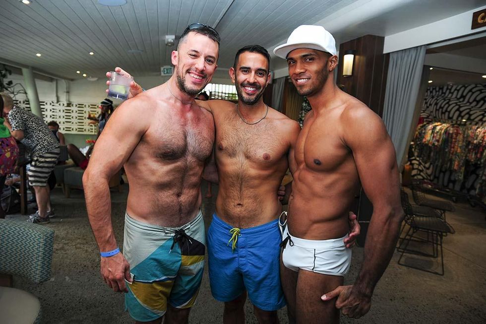 05-hnl_pride-pool_party-kelli_bullock-2017