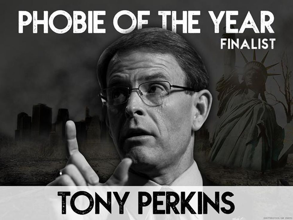 05_tony-perkins_phobie-treatement