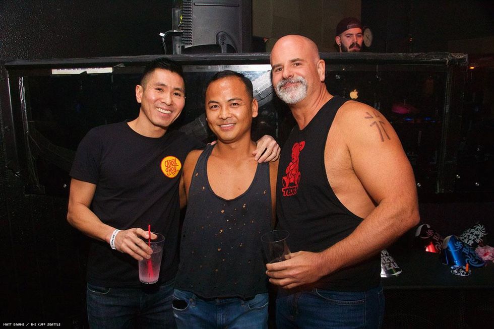 053-nye-cuff-matt-baume-2017