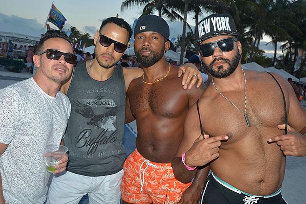 055-parade-and-festival-by-juan-saco-mironoff-miami-gay-blog