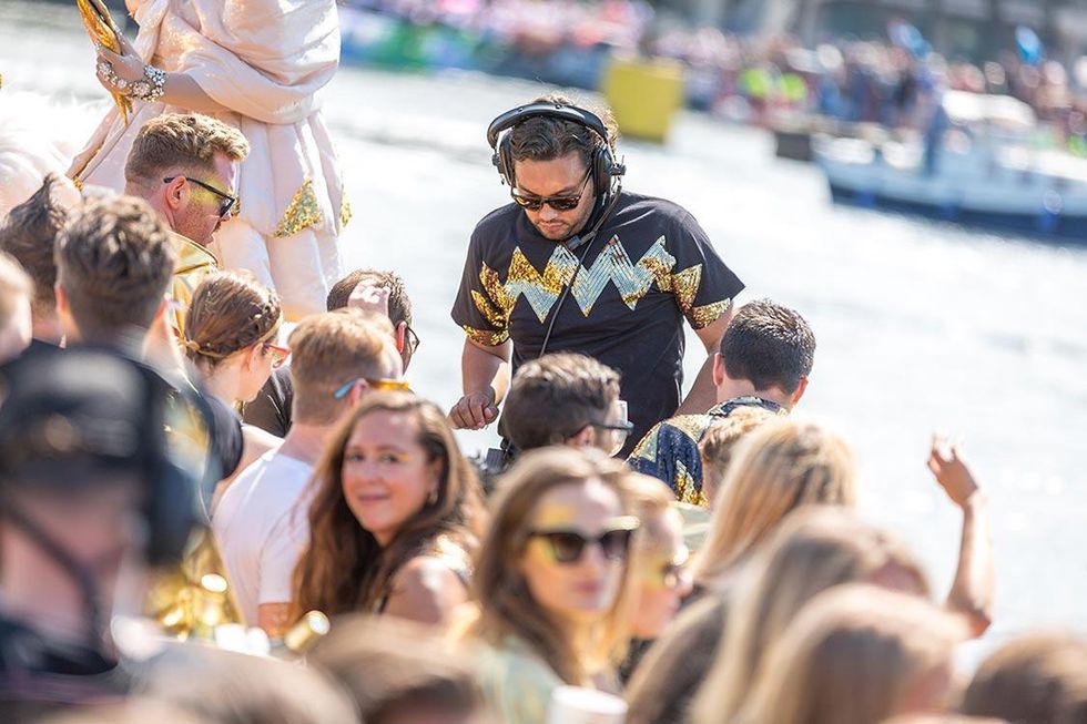 055-w-amsterdam-canal-pride-2017