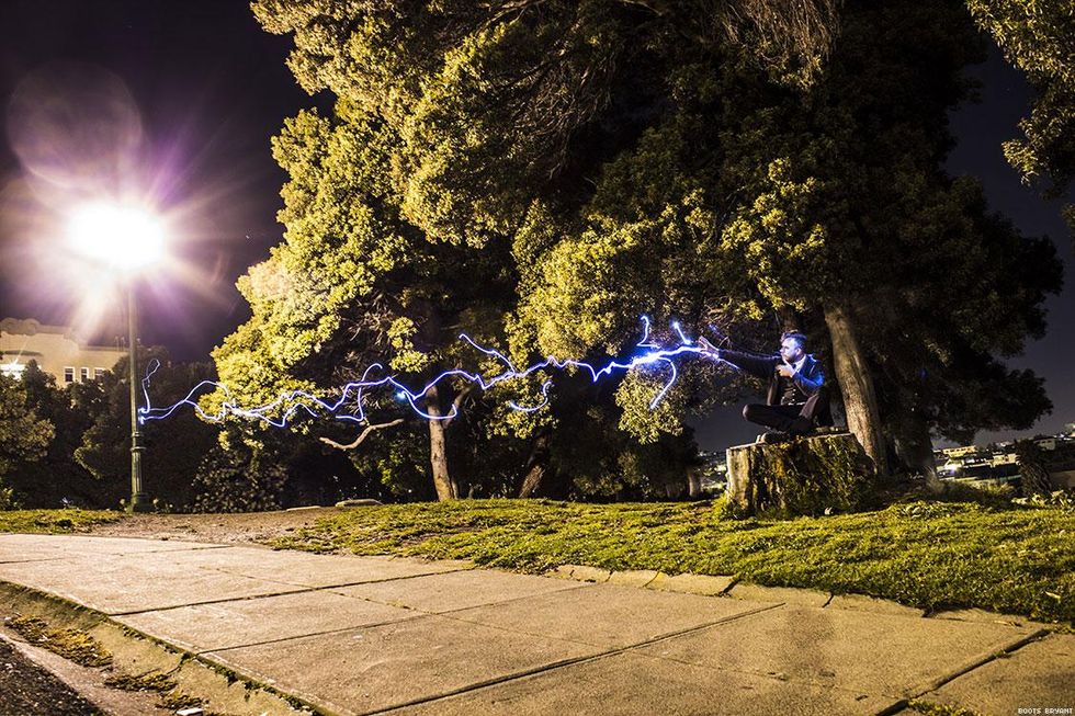 058-boots-bryant-lights-2017-2017