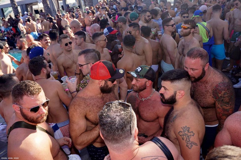 059-la-pride-pool-parties-miguel-angel-reyes-june-2019