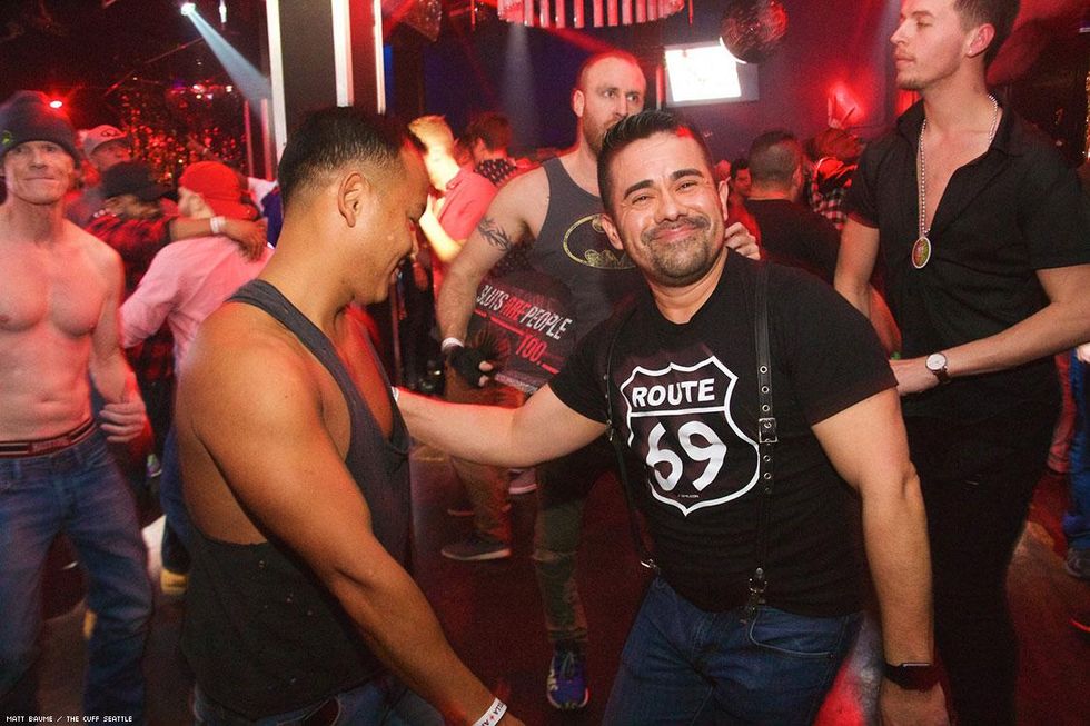 059-nye-cuff-matt-baume-2017