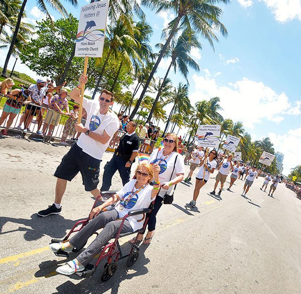 059-parade-and-festival-by-juan-saco-mironoff-miami-gay-blog