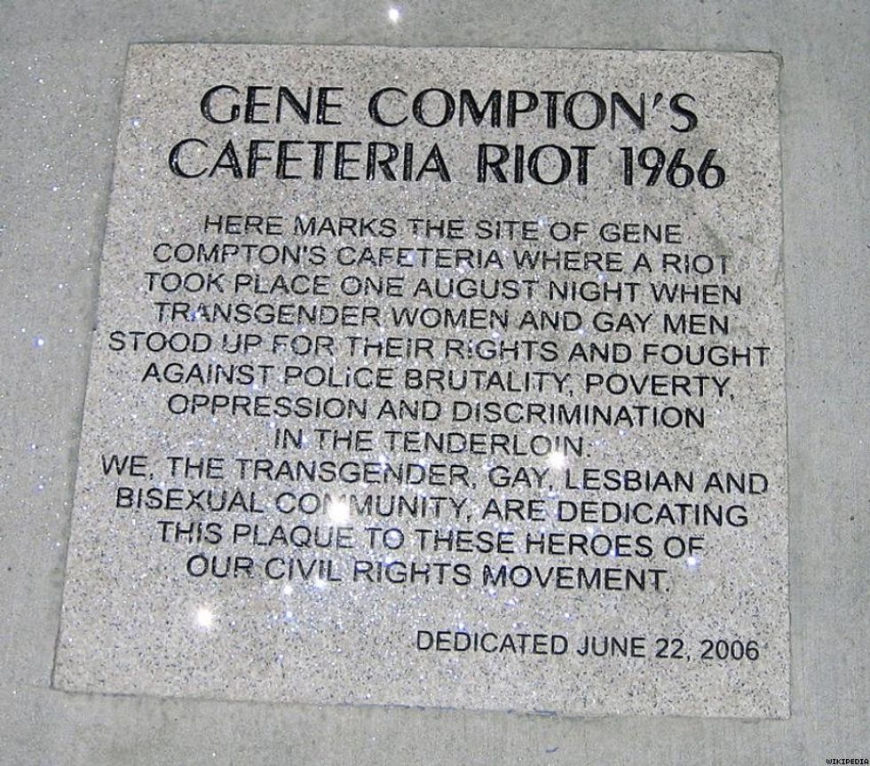 06-comptons-cafeteria-riot-wiki