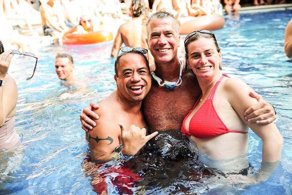 06-hnl_pride-pool_party-kelli_bullock-2017