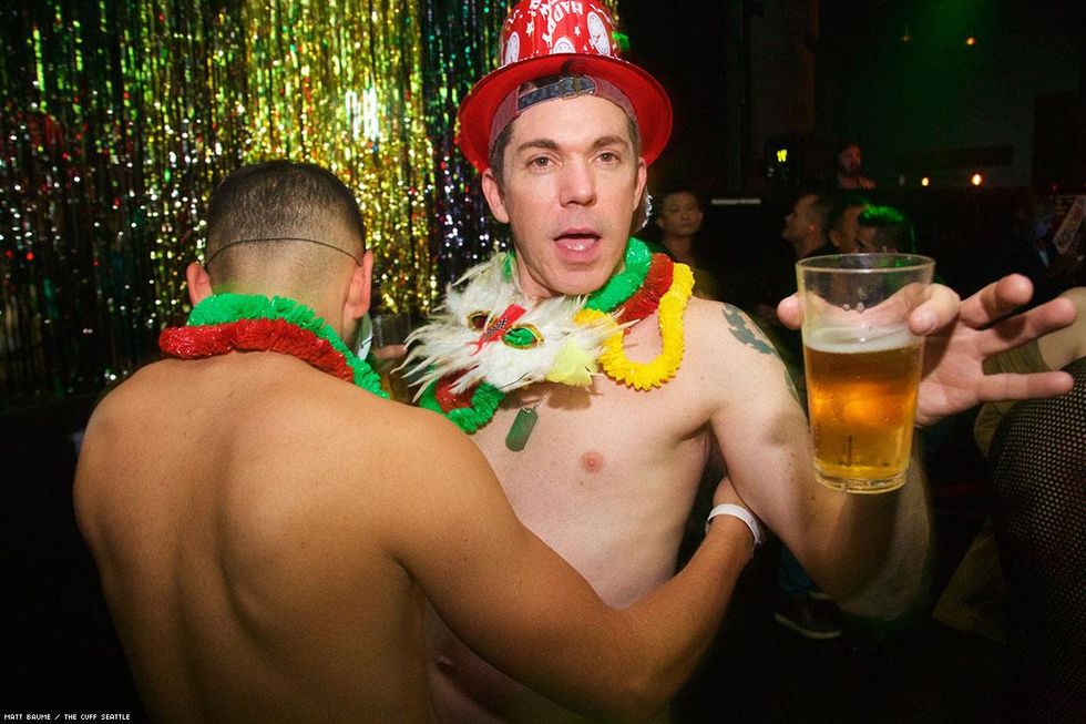 062-nye-cuff-matt-baume-2017