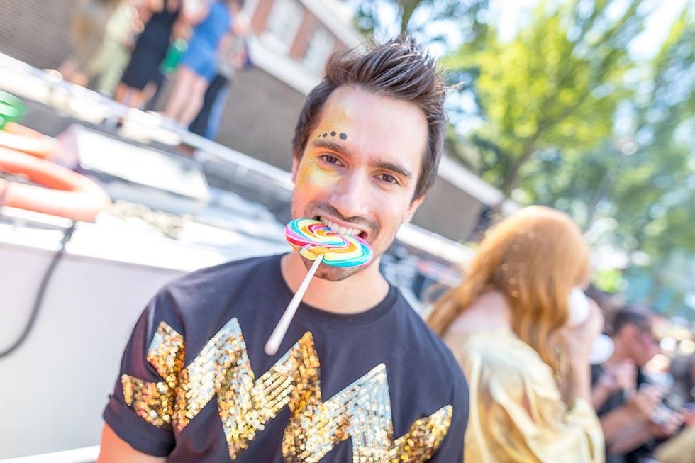 064-w-amsterdam-canal-pride-2017