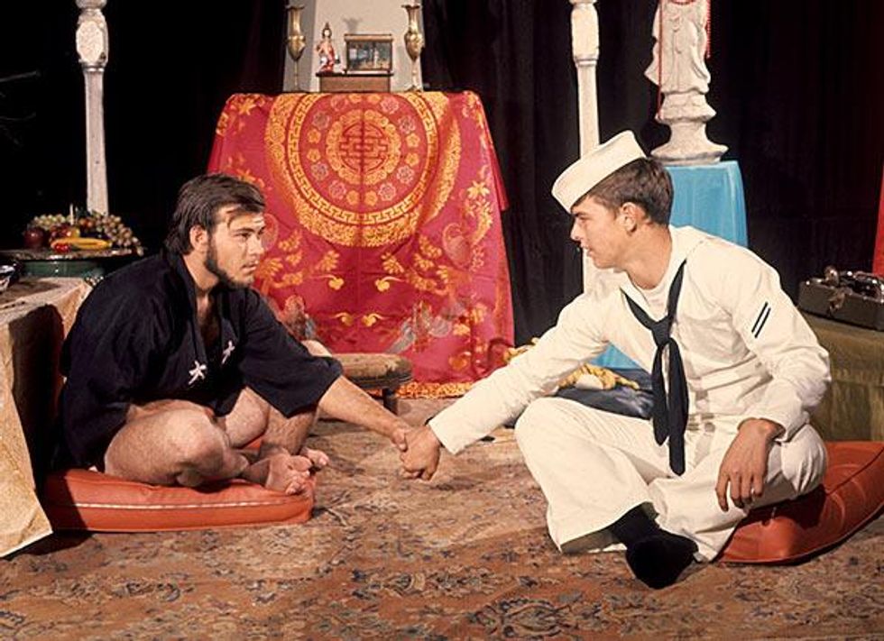 068083temp3_amg_professors-sailor_027