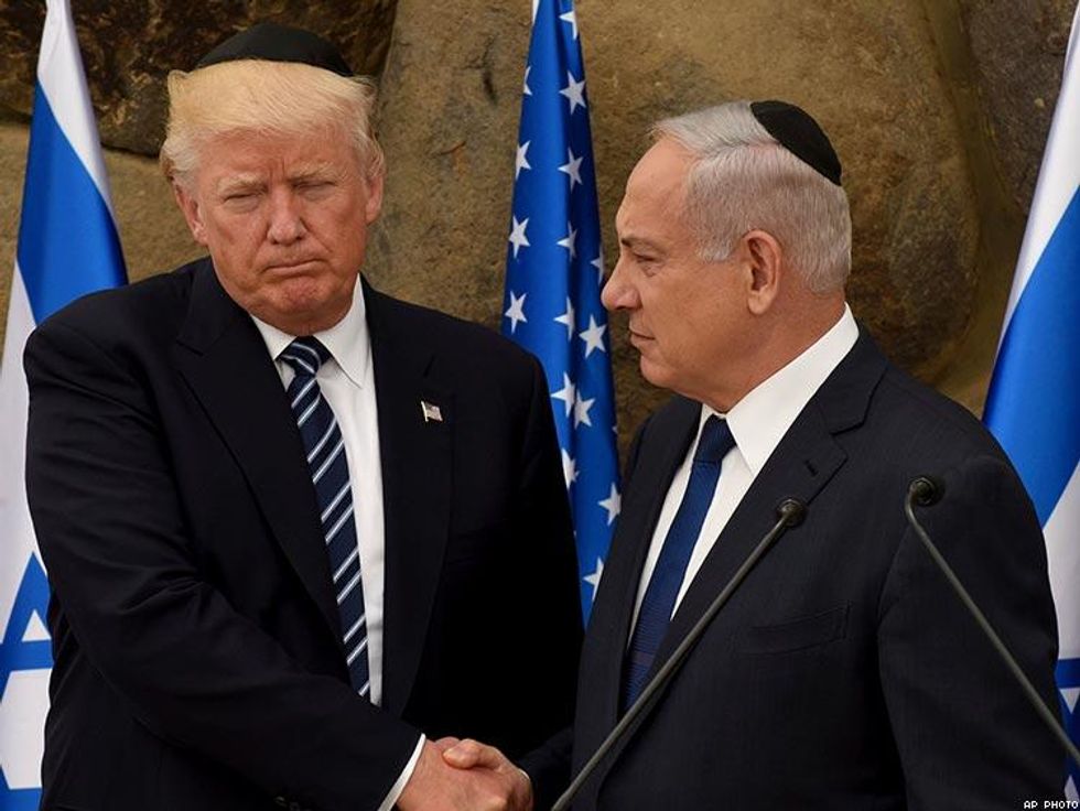 07-donald-trump-at-the-yad-vashem