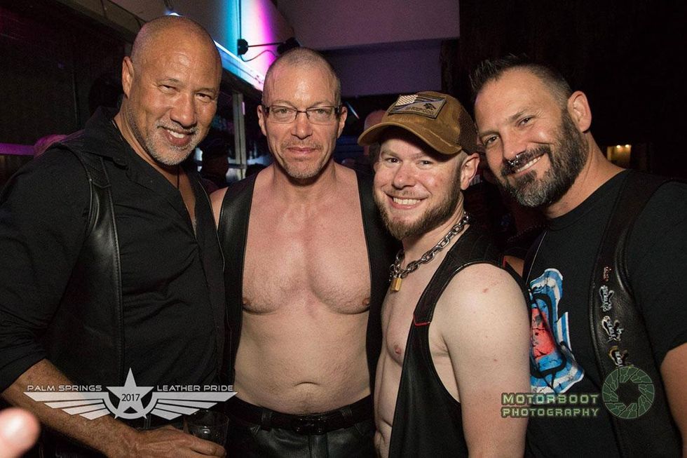 07-palm-springs-leather-pride-motorboot-2017