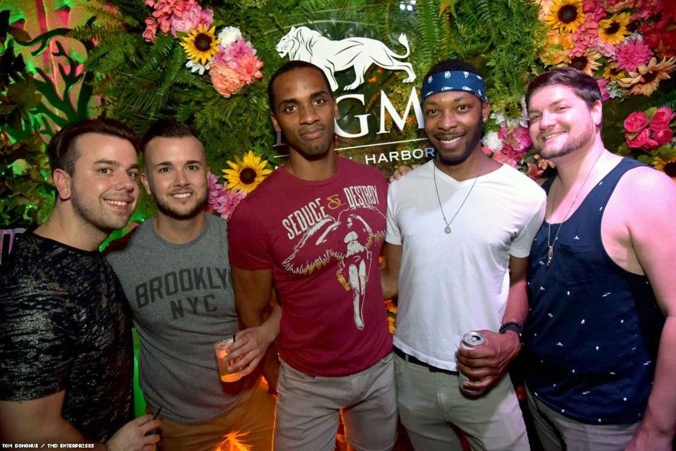 070-dc-pride-glitter-tmd-2018